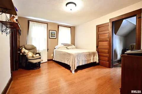 417 W Vine St, Springfield, IL 62704 photo 28