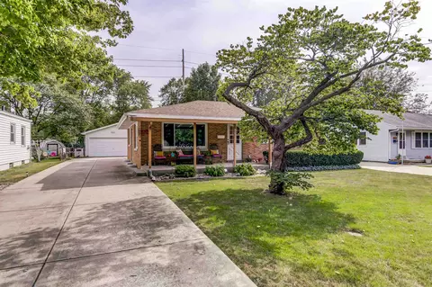 1824 Grant St, Springfield, IL 62703 photo 3