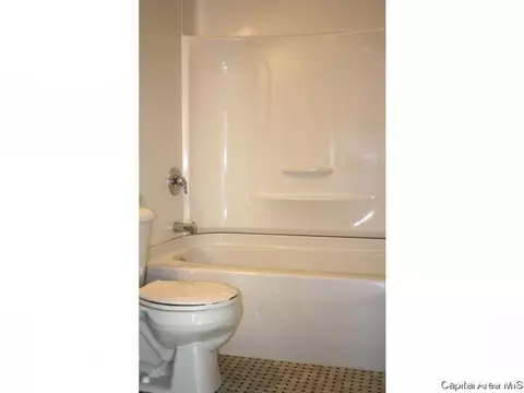 2644 S 4th St, Springfield, IL 62703 photo 11