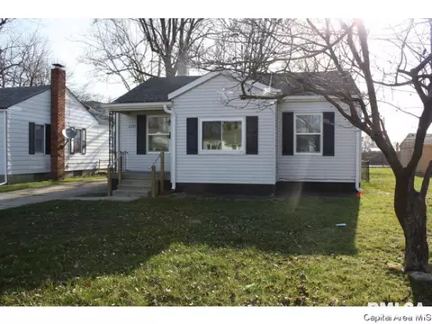 2644 S 4th St, Springfield, IL 62703 photo 2