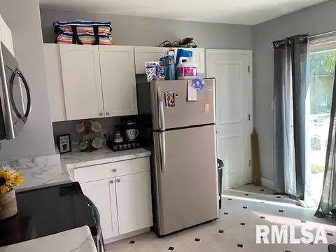 2644 S 4th St, Springfield, IL 62703 photo 7