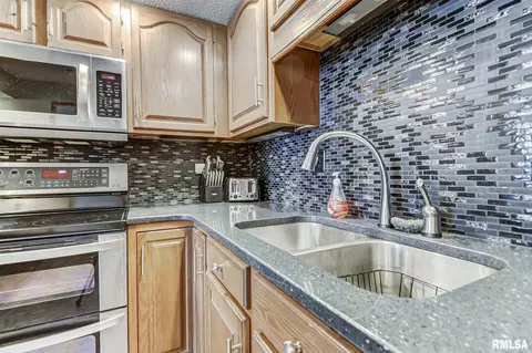 117 Dante Dr, Springfield, IL 62703 photo 8
