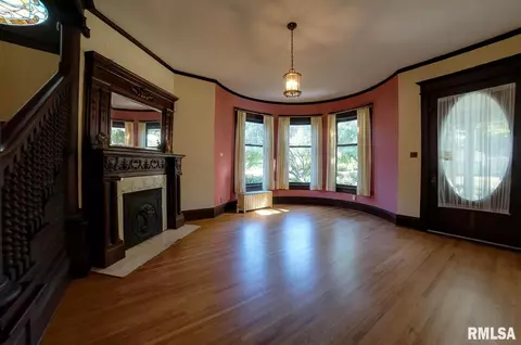 623 S Walnut St, Springfield, IL 62704 photo 8