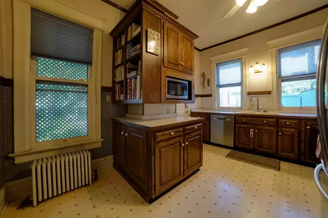 623 S Walnut St, Springfield, IL 62704 photo 28