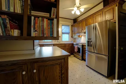 623 S Walnut St, Springfield, IL 62704 photo 26