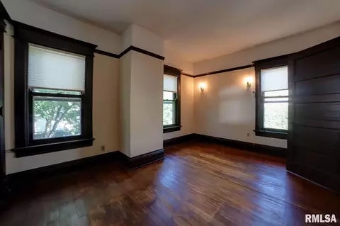 623 S Walnut St, Springfield, IL 62704 photo 34