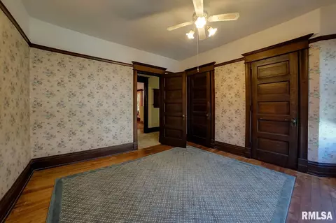 623 S Walnut St, Springfield, IL 62704 photo 38