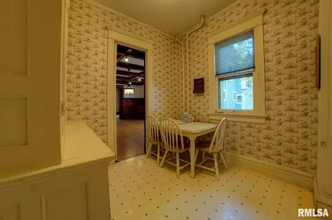 623 S Walnut St, Springfield, IL 62704 photo 24