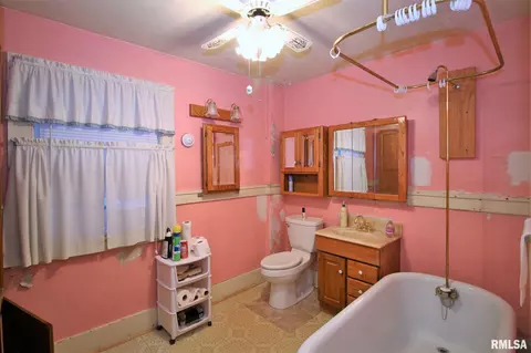 1032 S Spring St, Springfield, IL 62704 photo 32