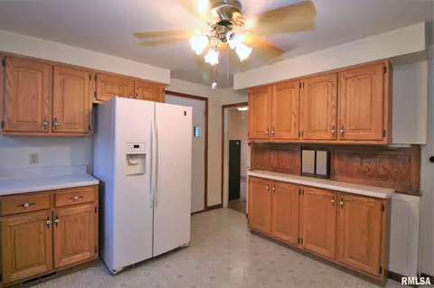 1032 S Spring St, Springfield, IL 62704 photo 20