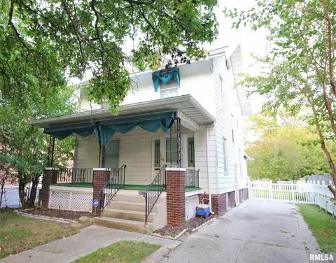 1032 S Spring St, Springfield, IL 62704 photo 1
