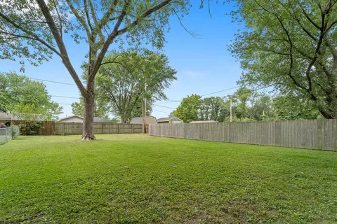 3329 Mars Ave, Springfield, IL 62707 photo 3