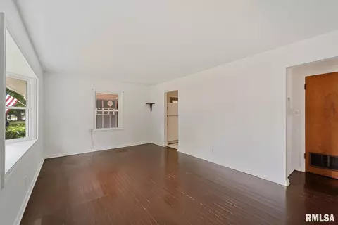 3329 Mars Ave, Springfield, IL 62707 photo 7