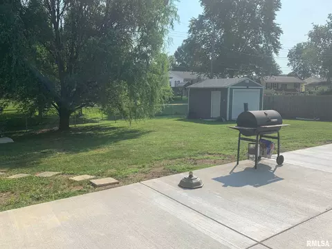 40 Glen Aire Ave, Springfield, IL 62703 photo 17