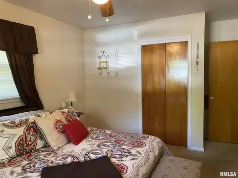 9 Nottingham Rd, Springfield, IL 62704 photo 10