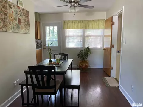 9 Nottingham Rd, Springfield, IL 62704 photo 5