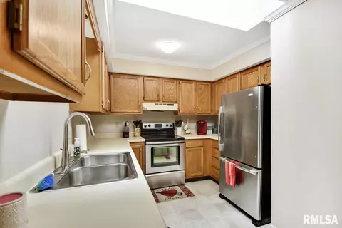 5216 Carlton St, Springfield, IL 62703 photo 13