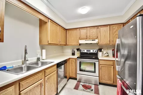 5216 Carlton St, Springfield, IL 62703 photo 11