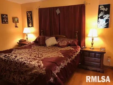 2221 E Brown St, Springfield, IL 62703 photo 14
