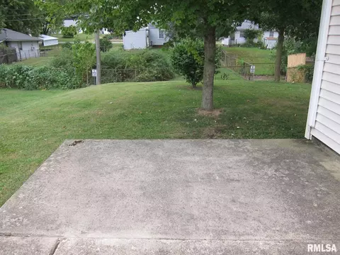 1224 N Patton St, Springfield, IL 62702 photo 16