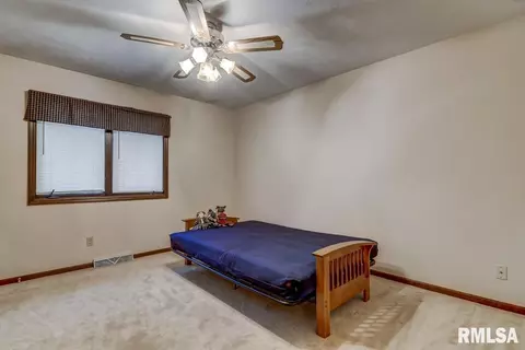 3266 Hilltop Rd, Springfield, IL 62712 photo 16