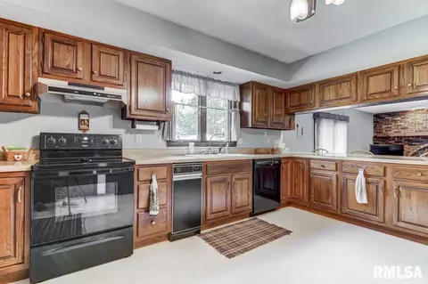 3266 Hilltop Rd, Springfield, IL 62712 photo 32