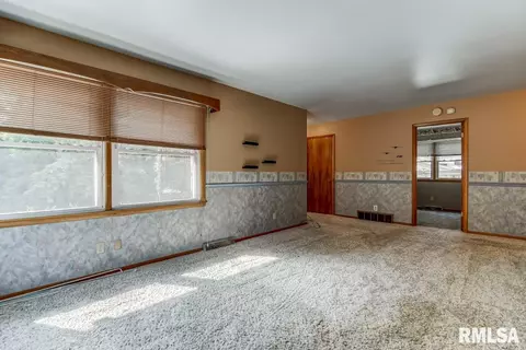 3241 Warner Dr, Springfield, IL 62703 photo 7