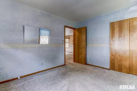3241 Warner Dr, Springfield, IL 62703 photo 17