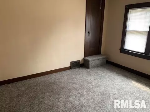 1153 W Monroe St, Springfield, IL 62704 photo 18