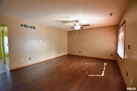 53 Brookside Pl, Springfield, IL 62704 photo 6