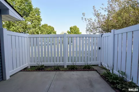 53 Brookside Pl, Springfield, IL 62704 photo 21