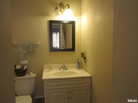 2944 Flowerbrook Ct, Springfield, IL 62702 photo 14