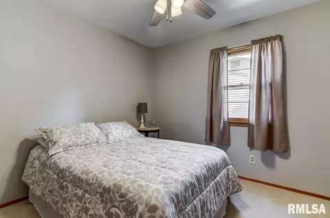 1712 N 23rd St, Springfield, IL 62702 photo 12