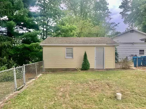 304 Whitefield Rd, Springfield, IL 62704 photo 8
