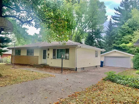 304 Whitefield Rd, Springfield, IL 62704 photo 2