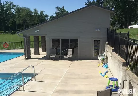 304 Harbor Point Pl, Springfield, IL 62712 photo 3