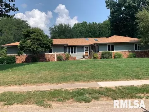 59 Frontier Lake Dr, Springfield, IL 62707 photo 1