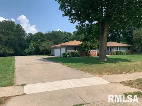 59 Frontier Lake Dr, Springfield, IL 62707 photo 2