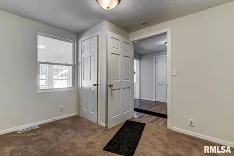 1048 Tansey Ave, Springfield, IL 62707 photo 20