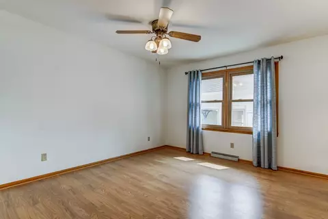 306 E Locust St, Chatham, IL 62629 photo 7