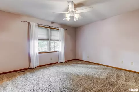 3209 Sequoia Dr, Springfield, IL 62712 photo 19