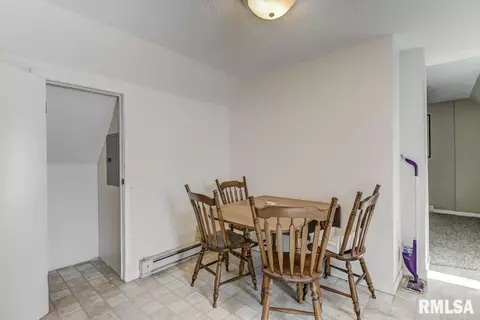 1311 S Pasfield St, Springfield, IL 62702 photo 21