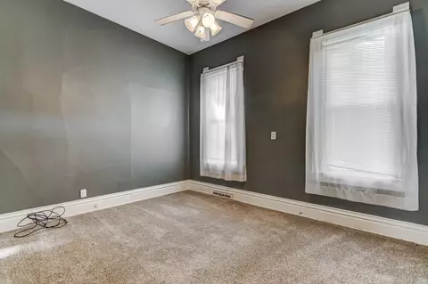 1311 S Pasfield St, Springfield, IL 62702 photo 14