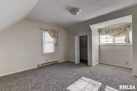 1311 S Pasfield St, Springfield, IL 62702 photo 25