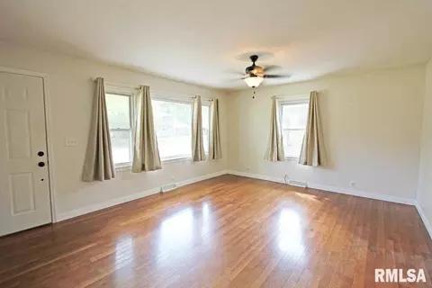 2021 N 23rd St, Springfield, IL 62702 photo 3
