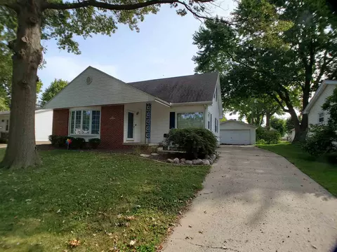 20 Foresters Ln, Springfield, IL 62704 photo 2