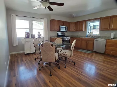 20 Foresters Ln, Springfield, IL 62704 photo 8