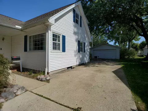 20 Foresters Ln, Springfield, IL 62704 photo 3