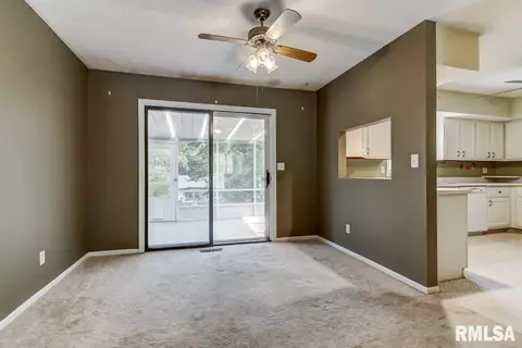 47 Amherst Dr, Springfield, IL 62702 photo 12