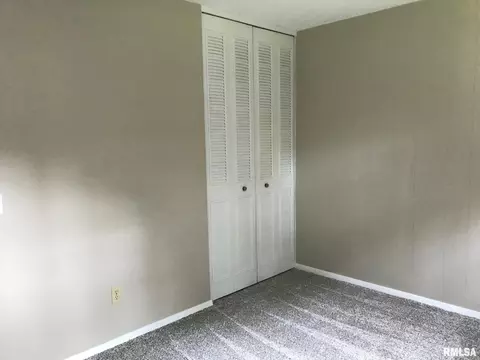 2800 Selkirk Rd, Springfield, IL 62702 photo 11